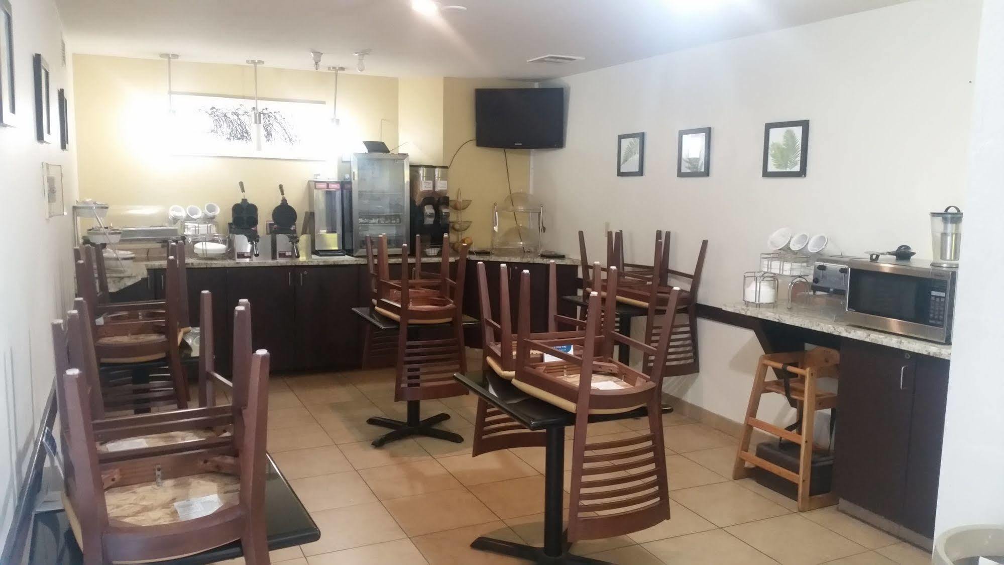 فندق رودواي إن إيربورت بويسي المظهر الخارجي الصورة